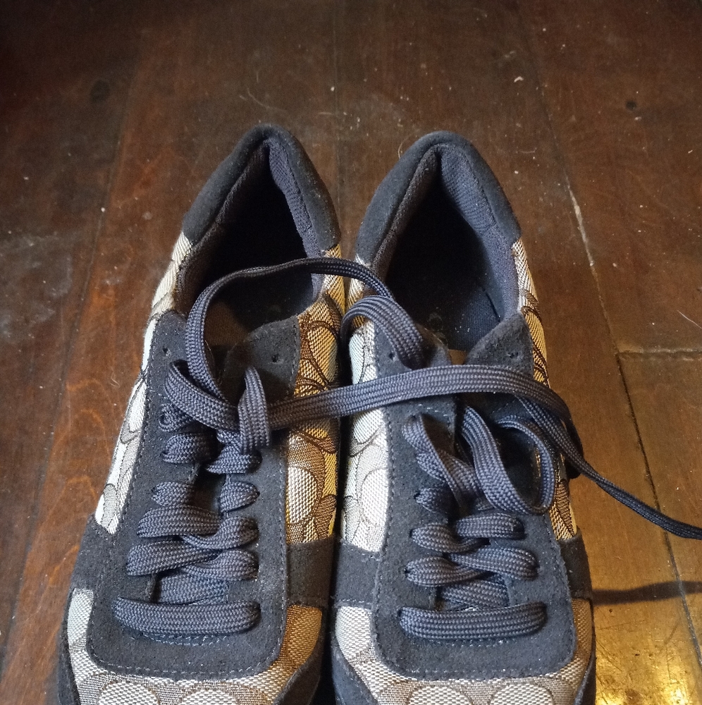 Coach Sneakers - Picture 3 of 6